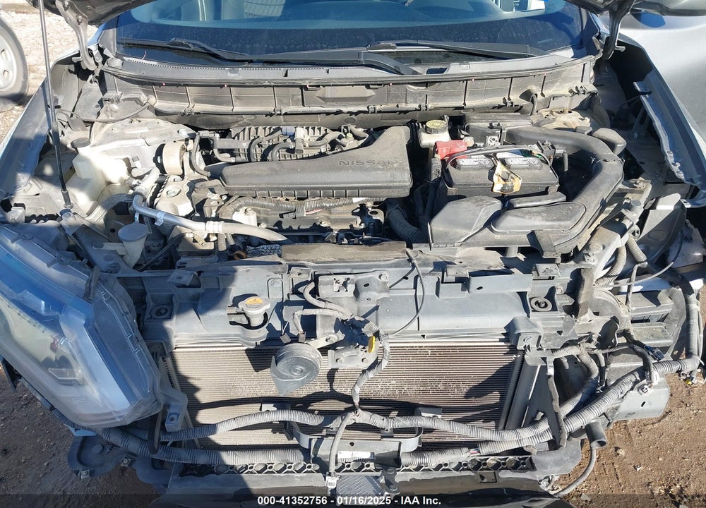 2018 NISSAN ROGUE S VIN: KNMAT2MT0JP583089