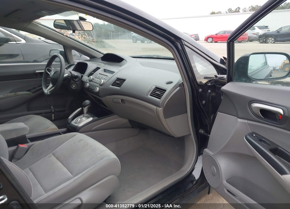2011 HONDA CIVIC LX VIN: 19XFA1F59BE034903