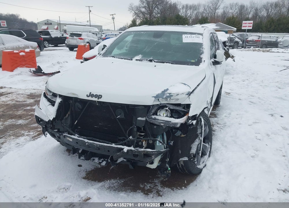 2015 JEEP GRAND CHEROKEE ALTITUDE VIN: 1C4RJFAG4FC172641