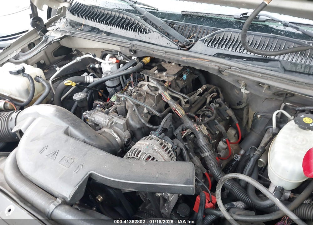 2005 CADILLAC ESCALADE ESV STANDARD VIN: 3GYFK66N55G224467