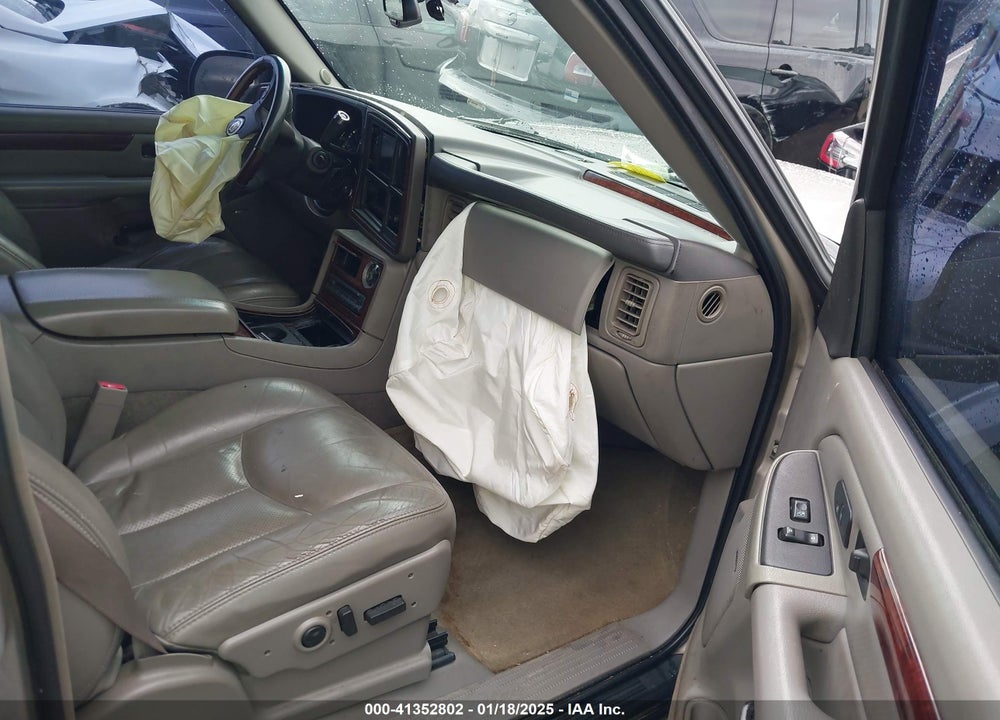 2005 CADILLAC ESCALADE ESV STANDARD VIN: 3GYFK66N55G224467