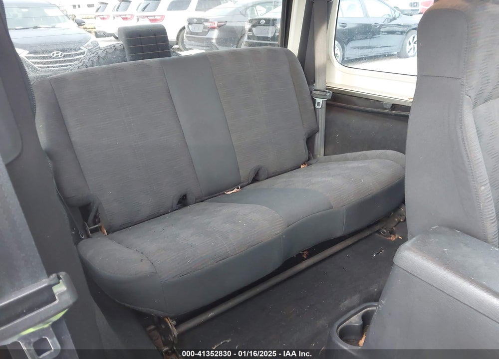 2003 JEEP WRANGLER X VIN: 1J4FA39S83P331363