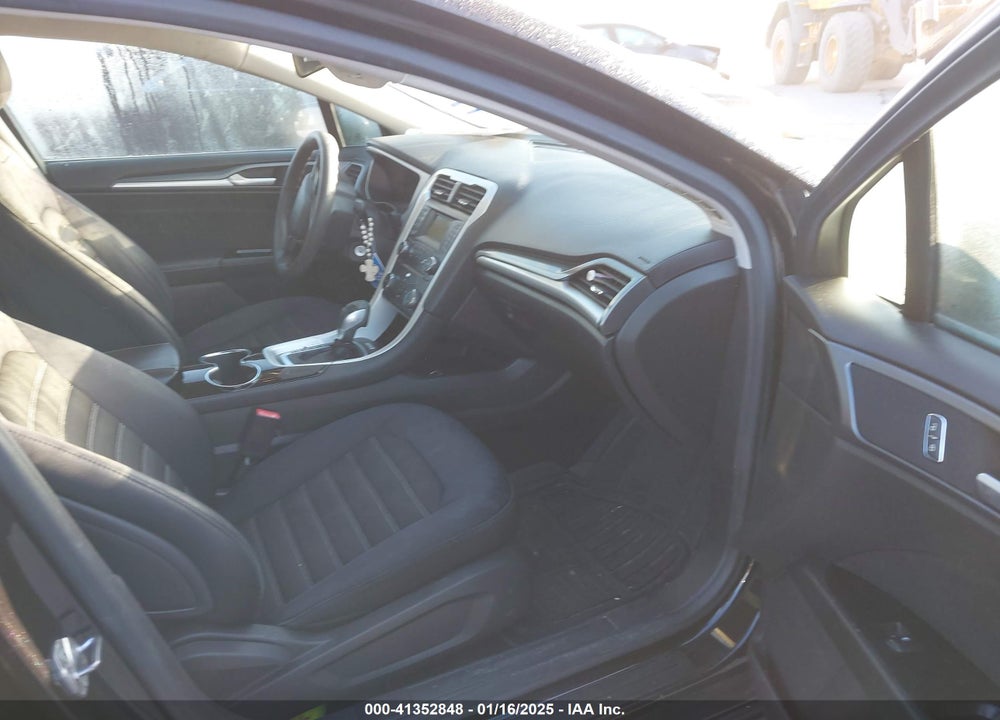 2014 FORD FUSION SE VIN: 1FA6P0H71E5377914
