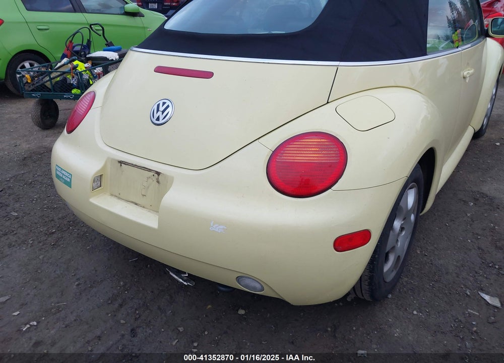 2003 VOLKSWAGEN NEW BEETLE GLS VIN: 3VWCK21Y73M311608