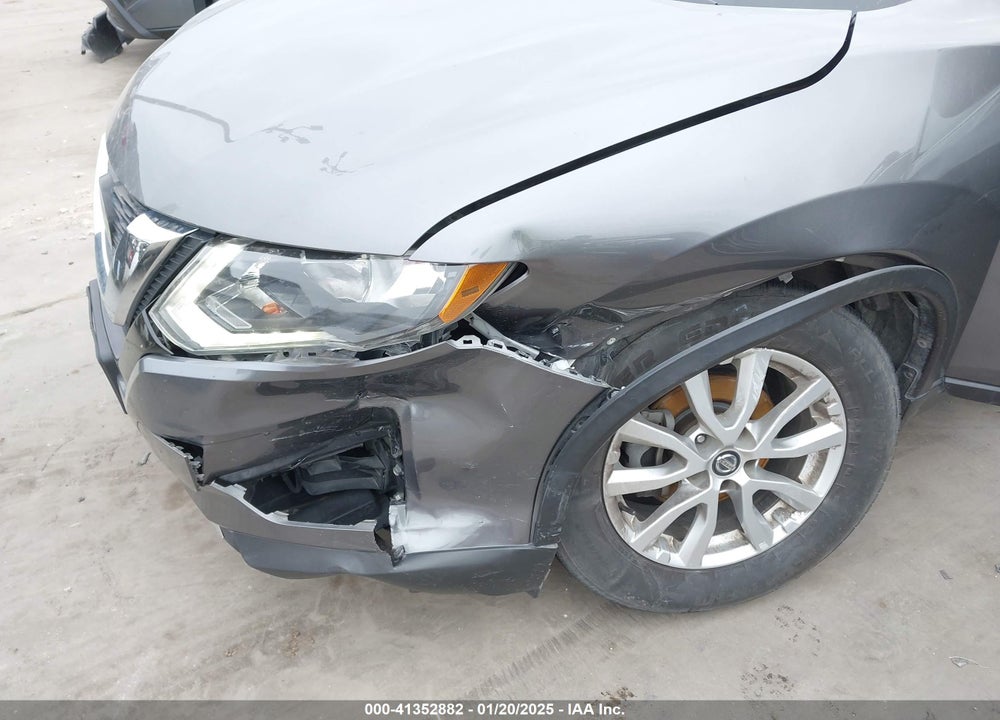 2019 NISSAN ROGUE S VIN: 5N1AT2MT2KC844453