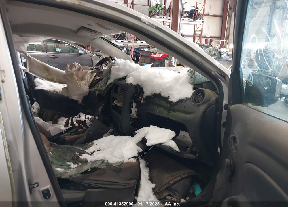 2017 NISSAN VERSA 1.6 S+ VIN: 3N1CN7AP1HL857075