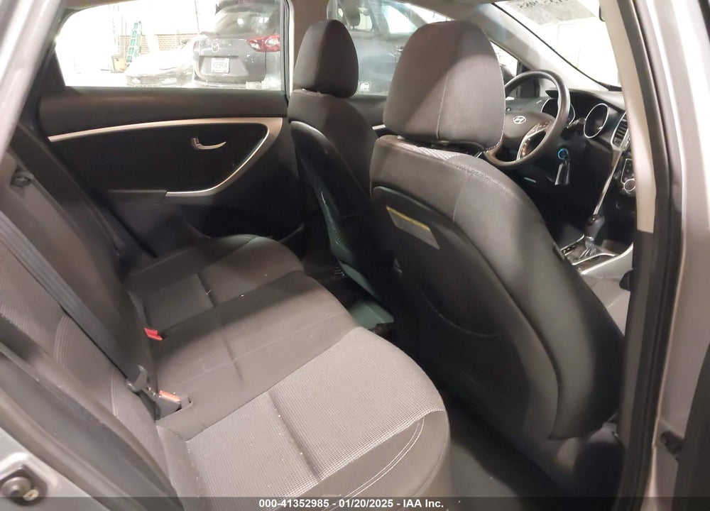 2015 HYUNDAI ELANTRA GT VIN: KMHD35LH5FU239645