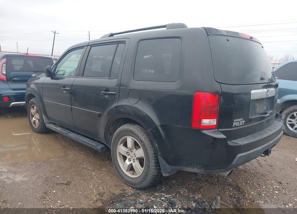 2009 HONDA PILOT EX-L VIN: 5FNYF38559B000822