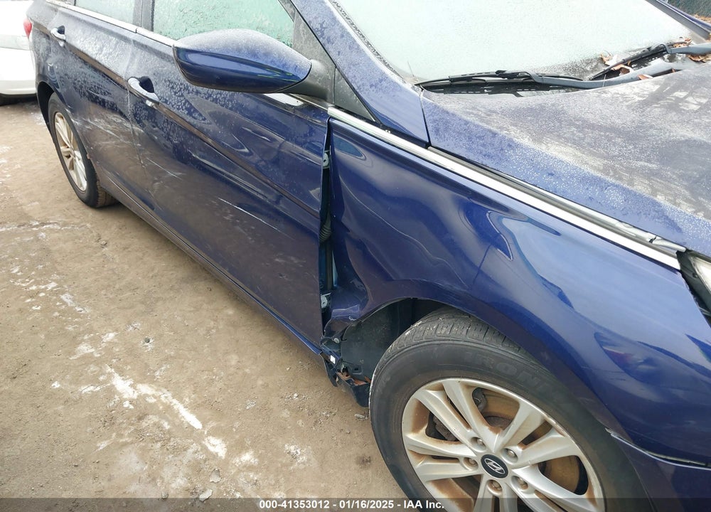2013 HYUNDAI SONATA VIN: 5NPEB4ACXDH641536