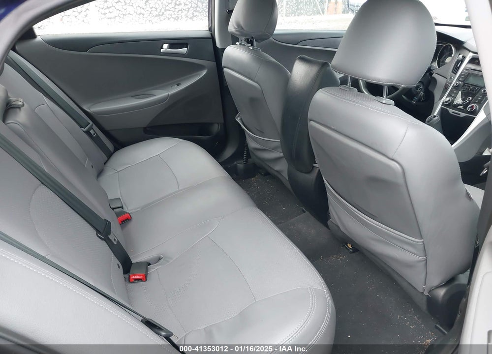 2013 HYUNDAI SONATA VIN: 5NPEB4ACXDH641536
