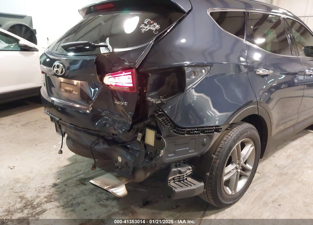 2017 HYUNDAI SANTA FE SPORT 2.4L VIN: 5XYZU3LB4HG428931