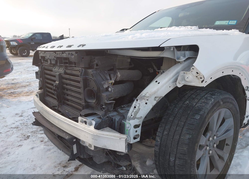 2022 FORD EXPLORER XLT VIN: 1FMSK8DH1NGA37571