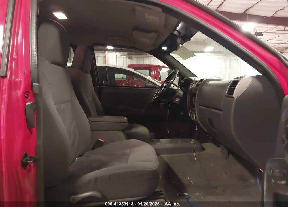 2004 CHEVROLET COLORADO LS VIN: 1GCDT196848217020
