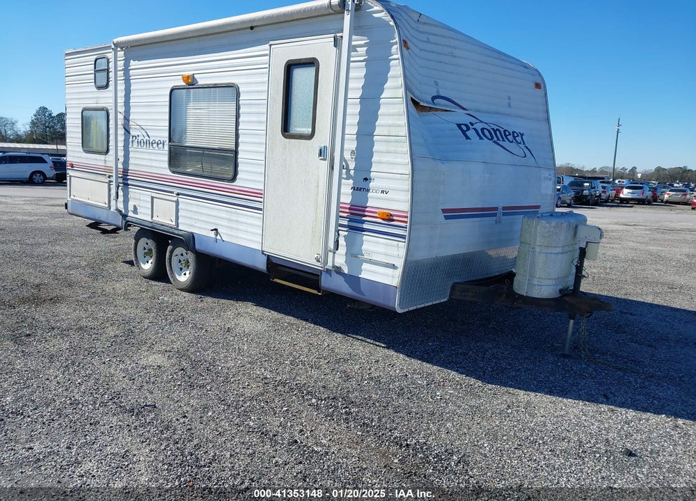 2005 PIONEER 18T6 VIN: 1EB1T182854005467