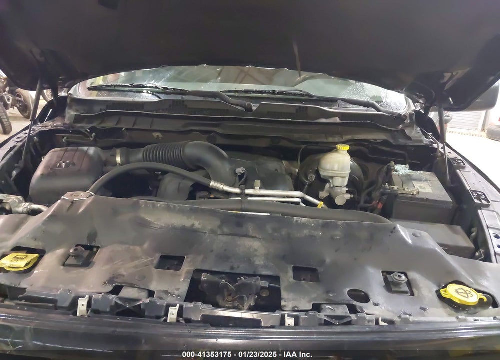 2015 RAM 1500 VIN: 1C6RR7KT6FS667639