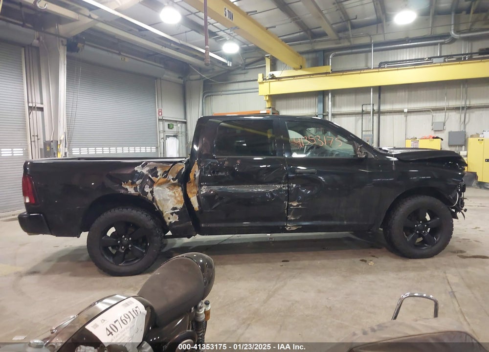 2015 RAM 1500 VIN: 1C6RR7KT6FS667639