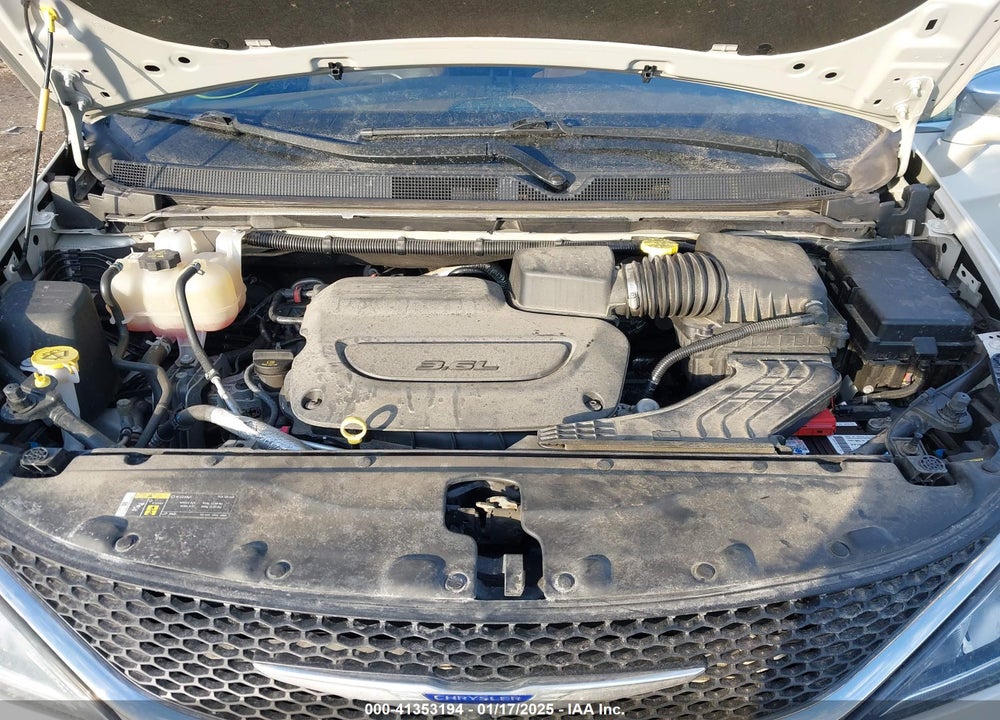 2019 CHRYSLER PACIFICA LIMITED VIN: 2C4RC1GGXKR629765