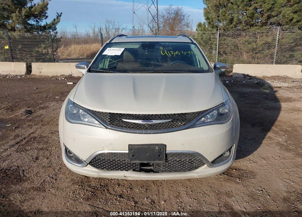 2019 CHRYSLER PACIFICA LIMITED VIN: 2C4RC1GGXKR629765