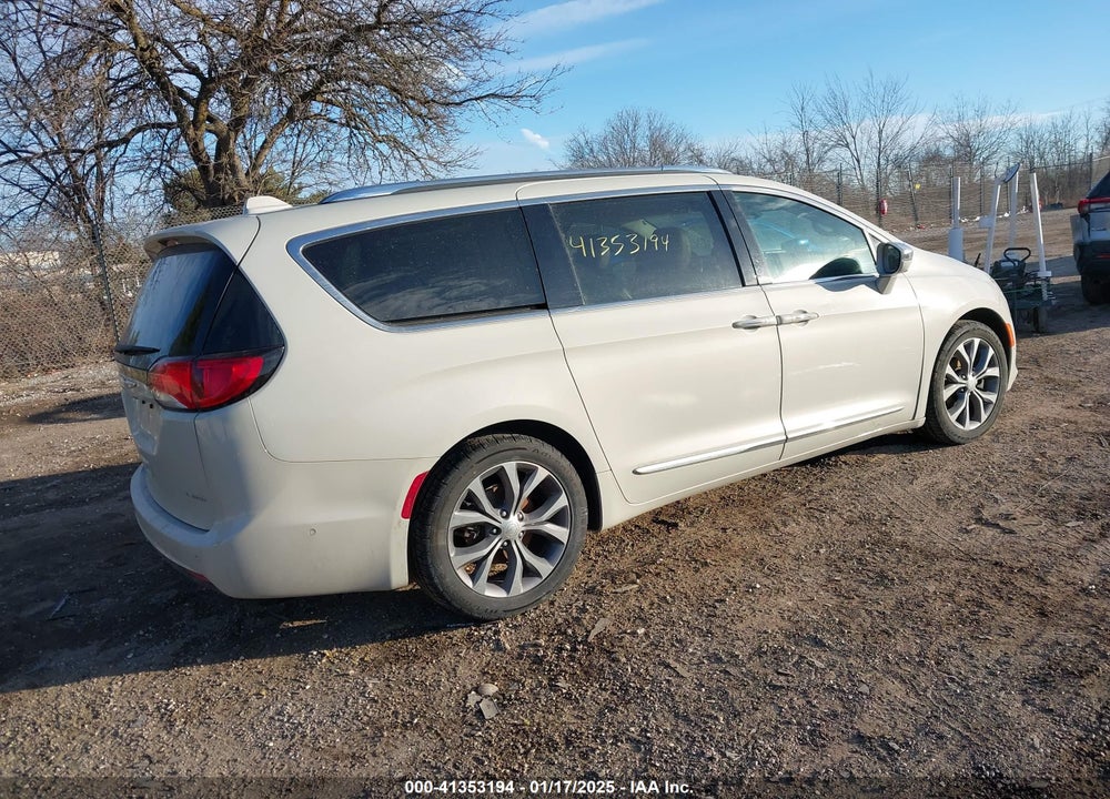 2019 CHRYSLER PACIFICA LIMITED VIN: 2C4RC1GGXKR629765