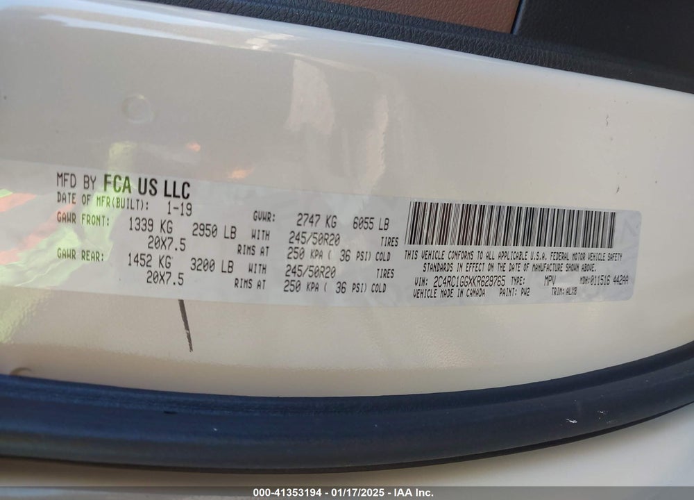 2019 CHRYSLER PACIFICA LIMITED VIN: 2C4RC1GGXKR629765