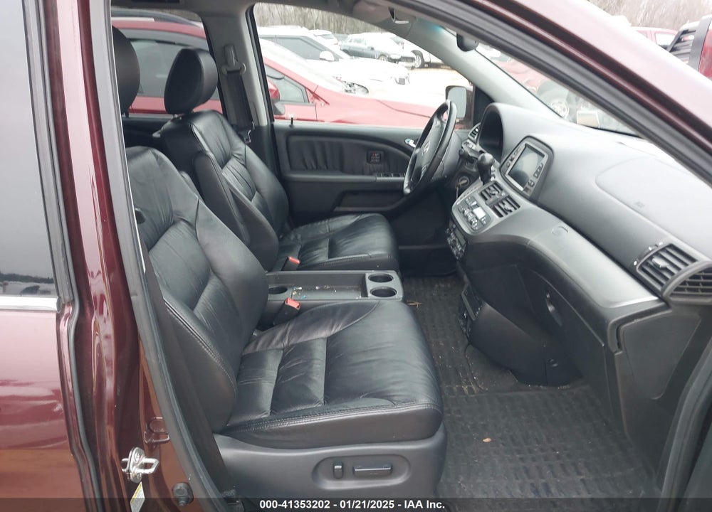2010 HONDA ODYSSEY TOURING VIN: 5FNRL3H98AB074188