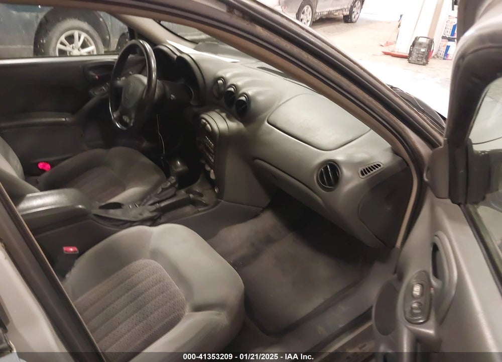 2004 PONTIAC GRAND AM GT VIN: 1G2NW52E04M617802