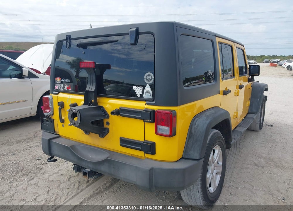 2015 JEEP WRANGLER UNLIMITED SPORT VIN: 1C4BJWDG5FL589750