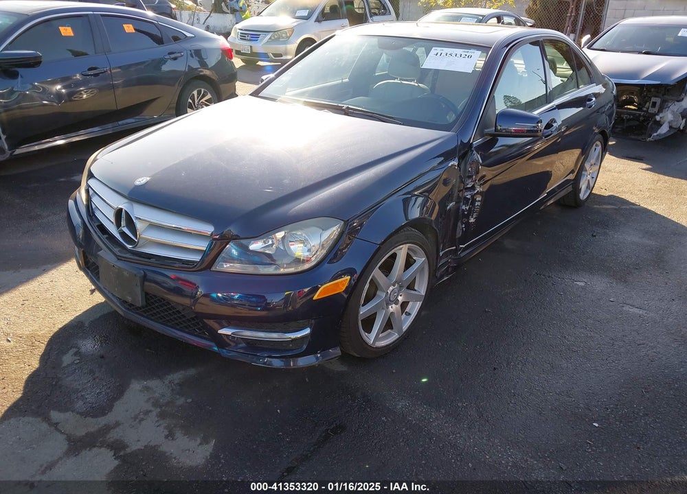 2012 MERCEDES-BENZ C 250 VIN: WDDGF4HB8CA657188