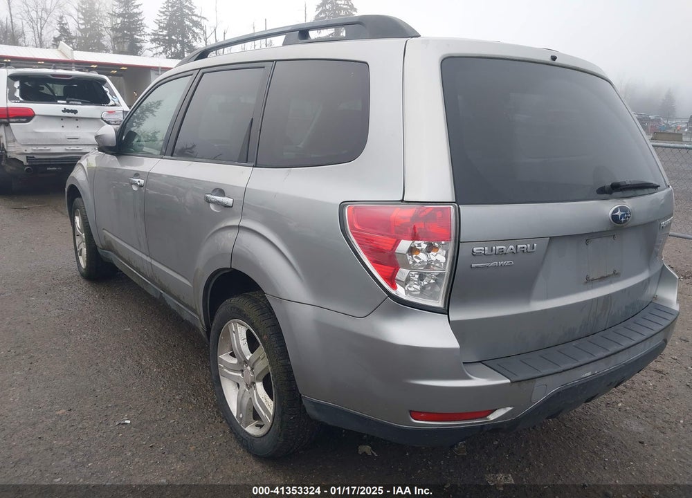 2010 SUBARU FORESTER 2.5X PREMIUM VIN: JF2SH6CC5AH733630