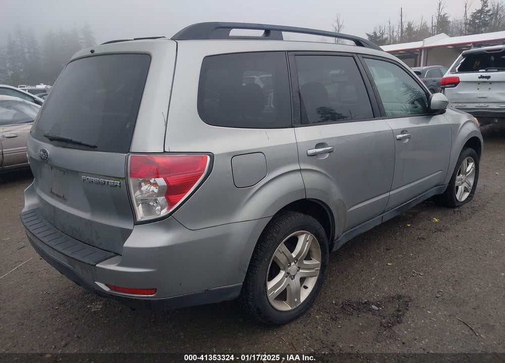 2010 SUBARU FORESTER 2.5X PREMIUM VIN: JF2SH6CC5AH733630