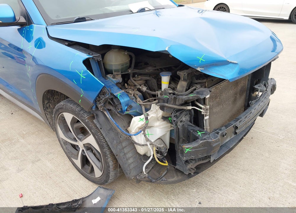 2017 HYUNDAI TUCSON SPORT VIN: KM8J33A20HU474754