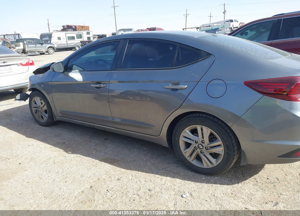 2020 HYUNDAI ELANTRA VIN: 5NPD84LF8LH523839