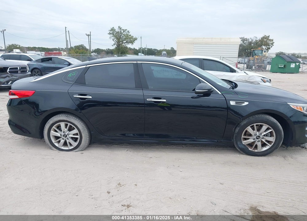 2018 KIA OPTIMA LX VIN: 5XXGT4L39JG224838
