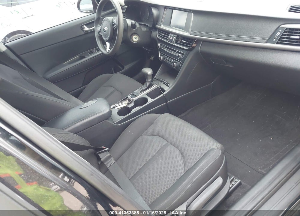 2018 KIA OPTIMA LX VIN: 5XXGT4L39JG224838
