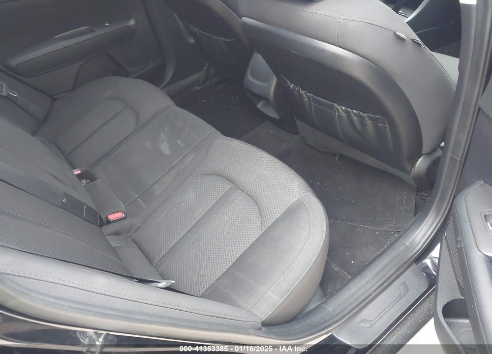 2018 KIA OPTIMA LX VIN: 5XXGT4L39JG224838