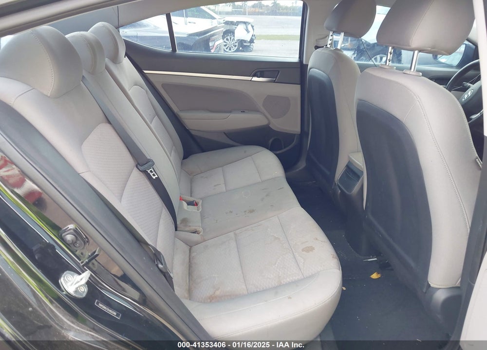 2020 HYUNDAI ELANTRA VIN: 5NPD84LF2LH553340