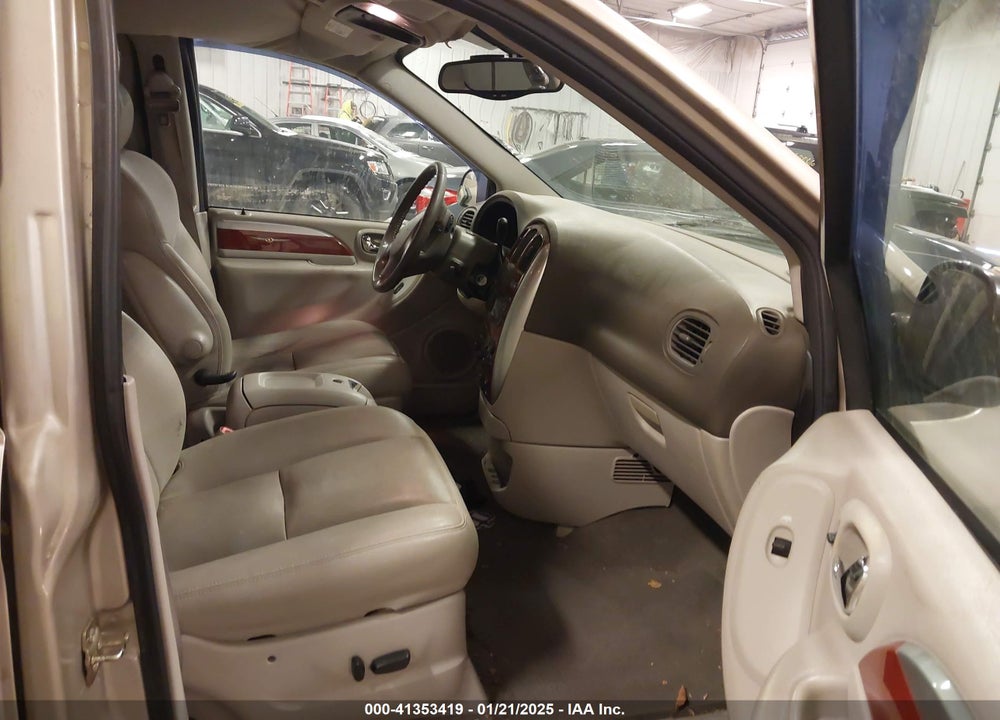 2006 CHRYSLER TOWN & COUNTRY LIMITED VIN: 2A8GP64L26R640347
