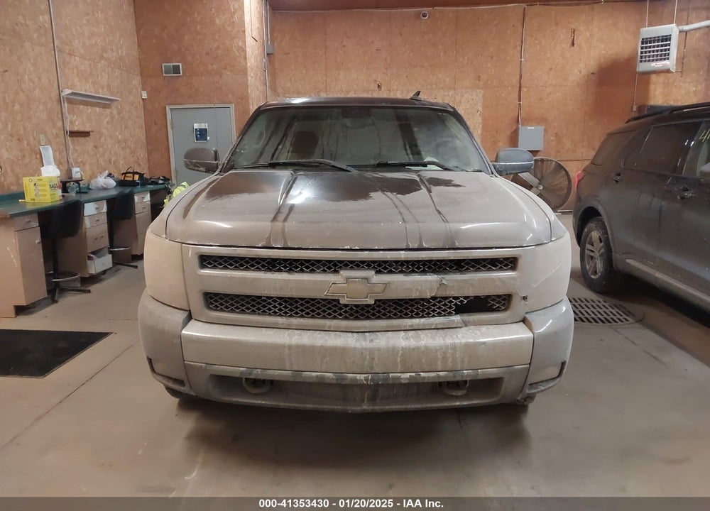 2008 CHEVROLET SILVERADO 1500 LT1 VIN: 2GCEK13M381193202