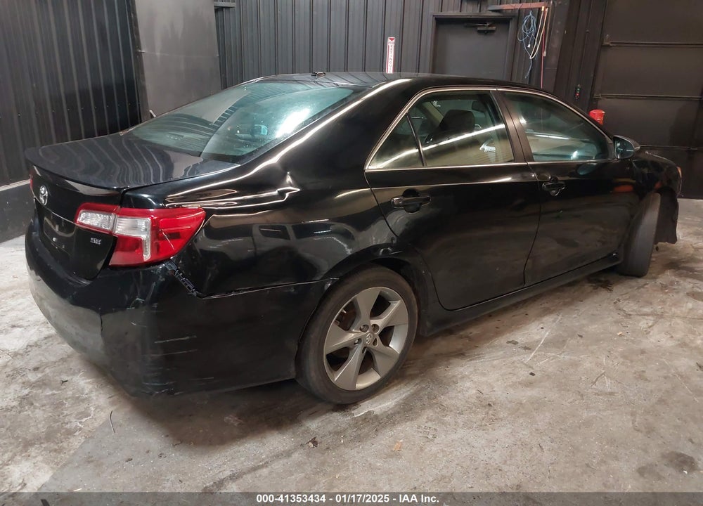 2014 TOYOTA CAMRY SE V6 VIN: 4T1BK1FK1EU542771