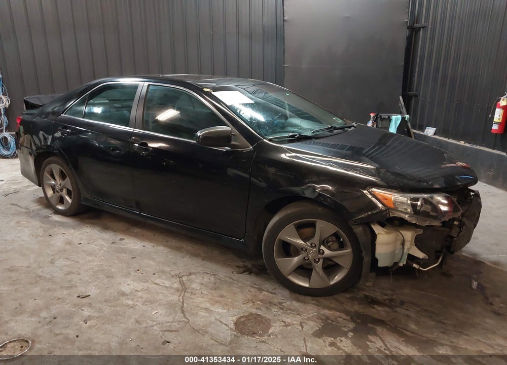 2014 TOYOTA CAMRY SE V6 VIN: 4T1BK1FK1EU542771