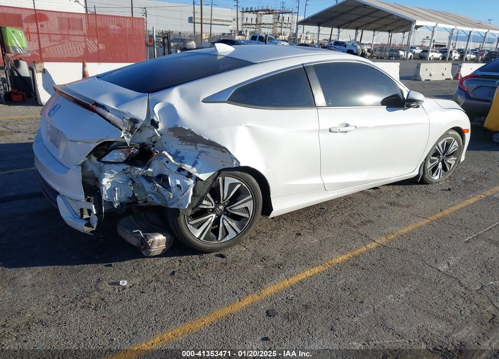 2018 HONDA CIVIC VIN: 2HGFC3B36JH353089