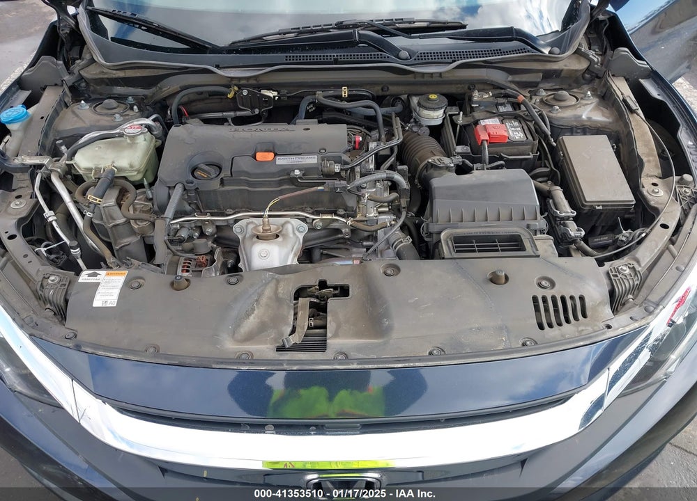 2018 HONDA CIVIC VIN: 2HGFC2F79JH569817