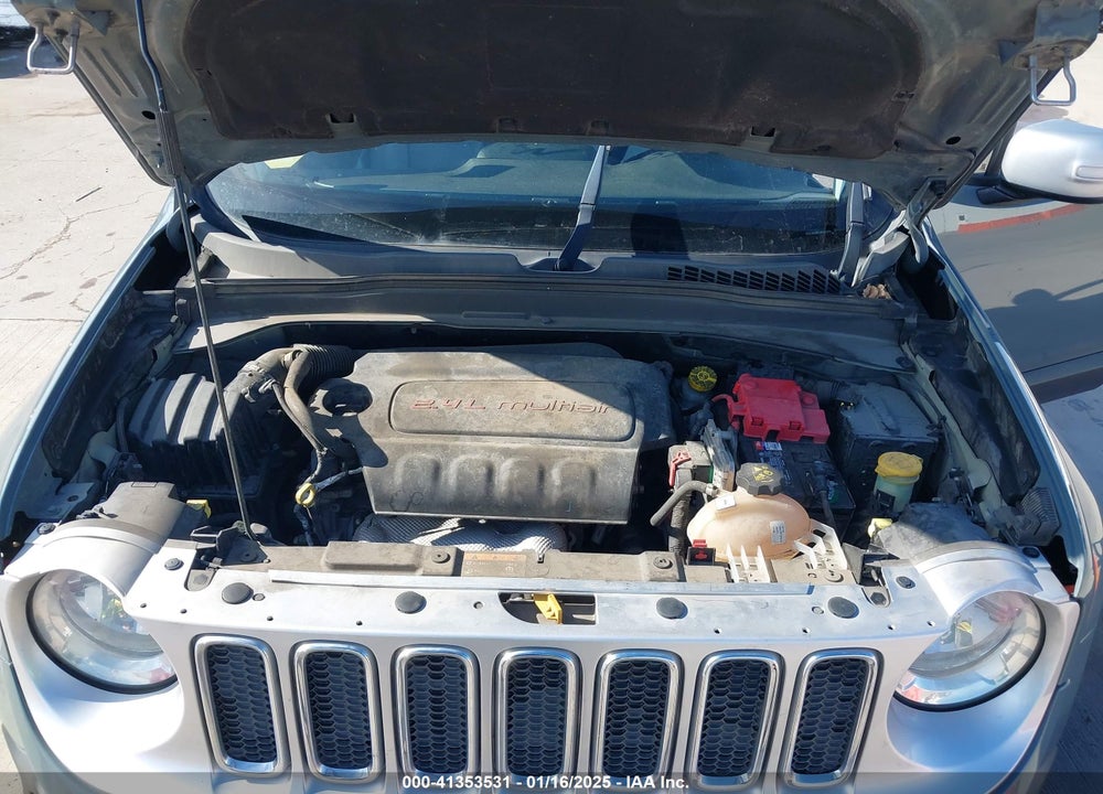 2018 JEEP RENEGADE LIMITED FWD VIN: ZACCJADB0JPH92528