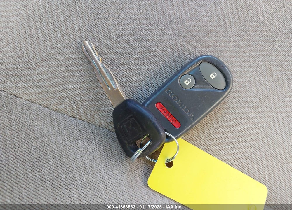 2002 HONDA CIVIC LX VIN: 1HGES16502L024682