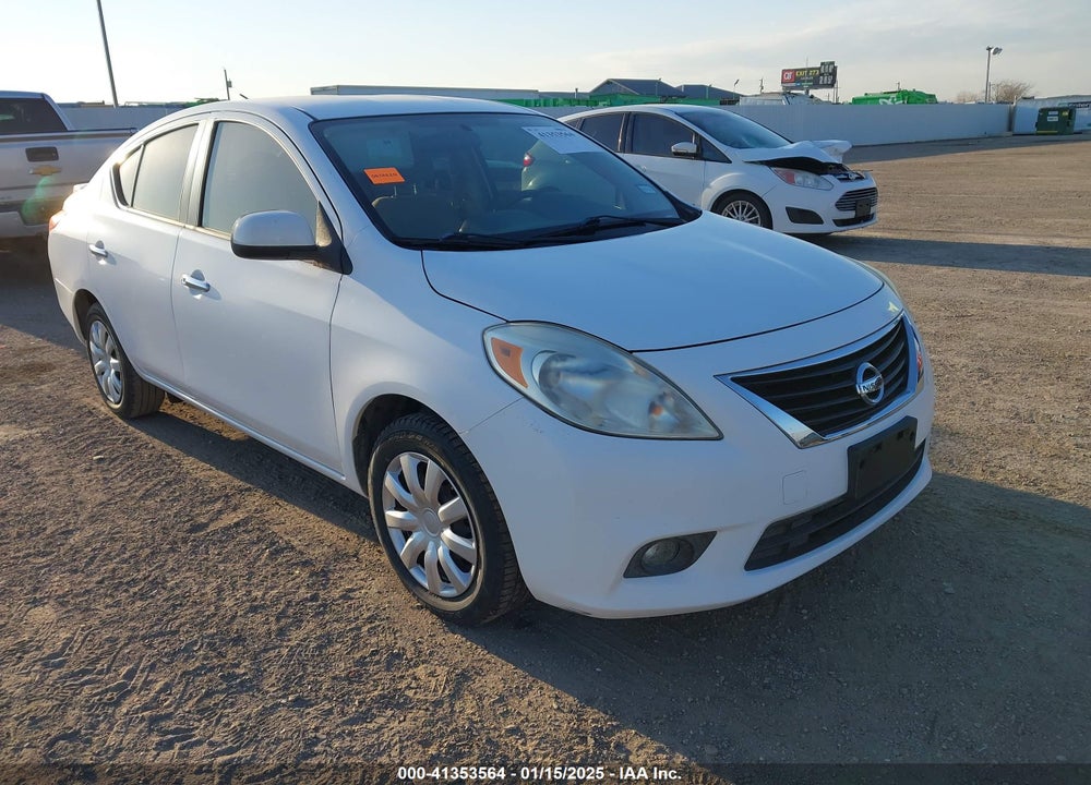 2013 NISSAN VERSA 1.6 SV VIN: 3N1CN7AP8DL889581