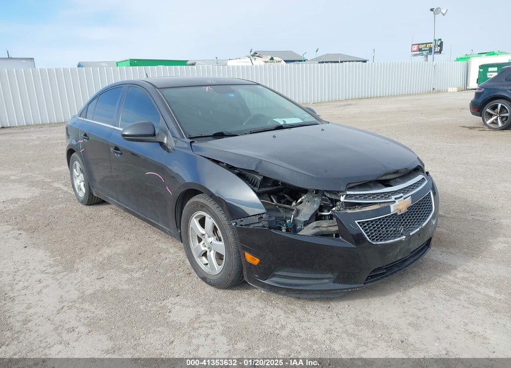 2014 CHEVROLET CRUZE 1LT AUTO VIN: 1G1PC5SB5E7365136