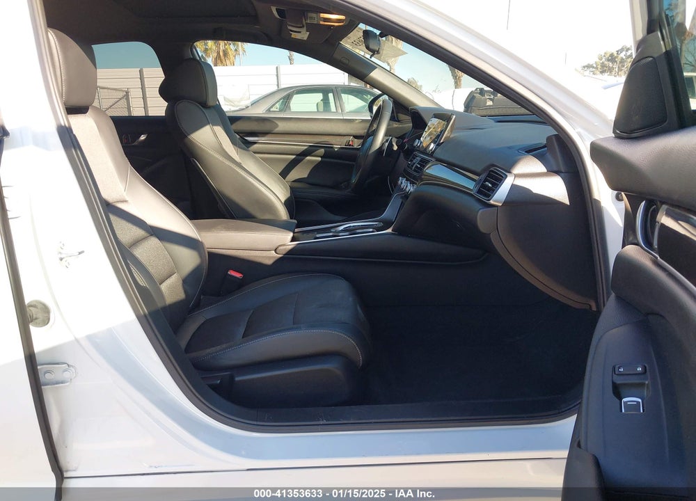 2021 HONDA ACCORD VIN: 1HGCV2F3XMA027025