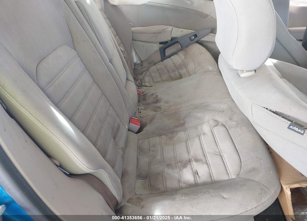 2019 FORD FUSION SE VIN: 3FA6P0HD5KR252008