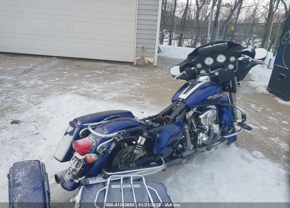 2006 HARLEY-DAVIDSON FLHXI VIN: 1HD1KBW196Y667426