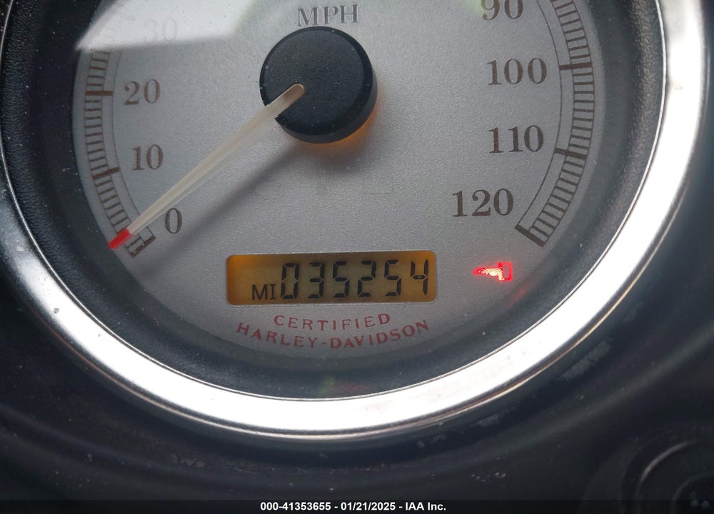 2006 HARLEY-DAVIDSON FLHXI VIN: 1HD1KBW196Y667426